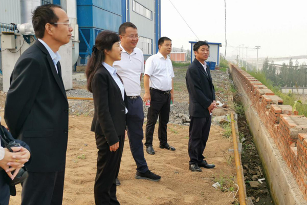 陜西航天建設(shè)集團(tuán)有限公司總經(jīng)理、黨委副書記謝明娟率隊(duì)赴遼寧一諾環(huán)保產(chǎn)業(yè)集團(tuán)開展考察調(diào)研工作