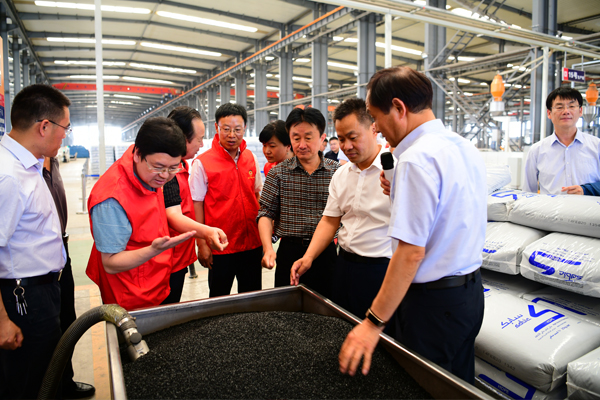 公司攜山東科技咨詢協(xié)會(huì)專家組赴東營(yíng)開(kāi)展創(chuàng)新驅(qū)動(dòng)發(fā)展活動(dòng)