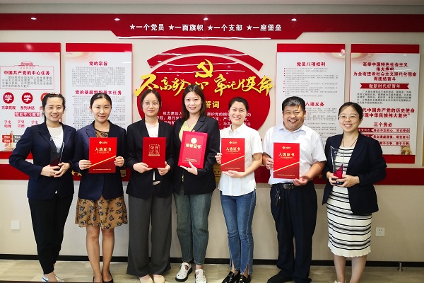 公司職工喜獲集團(tuán)紀(jì)委“故事頌廉” “清風(fēng)廉韻”活動多項榮譽(yù)